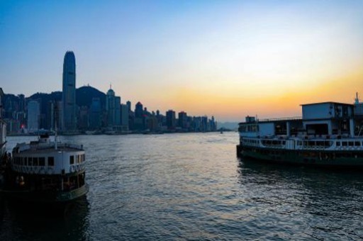 能不能保持剪裁更換不同圖片（除了裁剪如何改變圖片尺寸）
